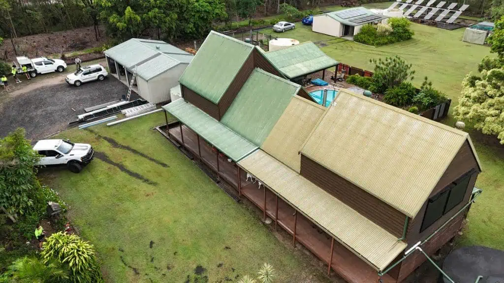 DTM-metal-roofing-loganholme-roof-before